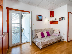Preko, kuća sa apartmanima, pogled na more