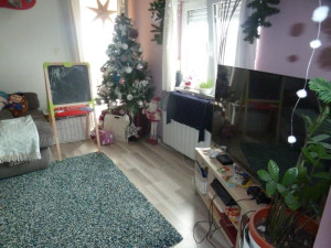 Suko&scaron;an-Kuća s apartmanima 