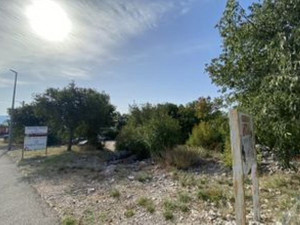Maslenica -građevinski teren 1241 m2