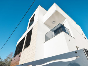 Diklo, nova villa, prvi red do mora!!