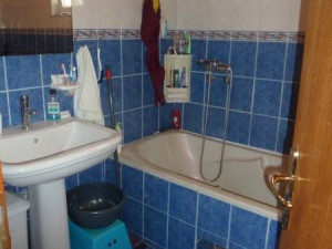 Suko&scaron;an-Kuća s apartmanima 