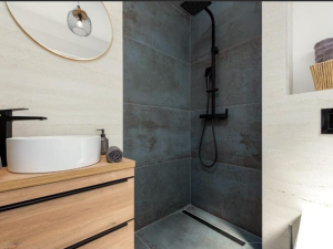 PRIVLAKA, A DUPLEX APARTMENT WITH A SWIMMING POOL IN A NEW BUILDING