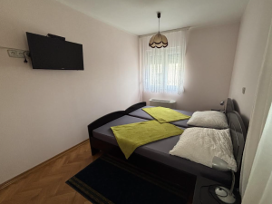 Diklo, vila s apartmanima blizu mora