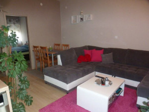 Suko&scaron;an-Kuća s apartmanima 