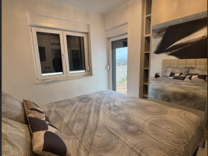 &Scaron;kabrnja -Prkos -atraktivna villa s bazenom 