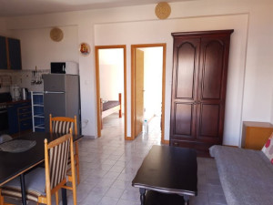Pag - dvojna kuća s apartmanima i predivnim pogledom na more