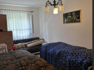 OBROVAC, kuća katnica s pogledom na Zrmanju