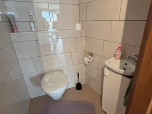 Diklo, vila s apartmanima blizu mora
