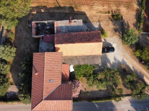 &Scaron;kabrnja, kuća sa pomoćnim objektom, ukupno 1994 m2 u centru mjesta , jedinstvena prilika!!