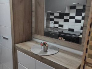 Apartmanska kuća - 4 stambene jedinice + krovna terasa, Vir