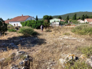 Ist-građevinsko zemlji&scaron;te 300 m od mora