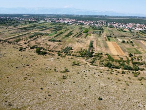 &Scaron;kabrnja -poljoprivredno zemlji&scaron;te 