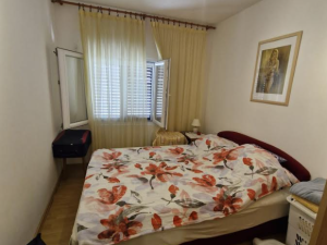 Ninske Vodice- kuća sa dva stana
