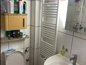 Petrčane, dvoetažni apartman sa velikim vrtom 